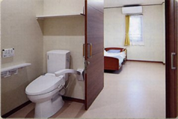 ライフ吉井田サービス付き高齢者向け住宅