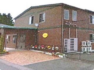 シニアホームこもれび