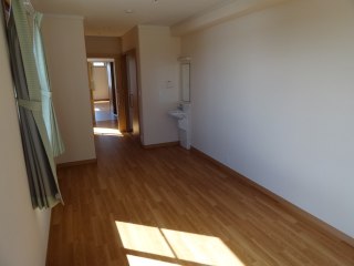 サービス付き高齢者向け住宅まほろば