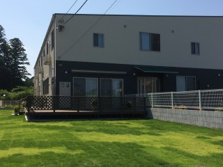 ピースフル・ウッズ東前