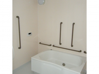 ピースフル・ウッズ東前