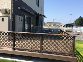 ピースフル・ウッズ東前