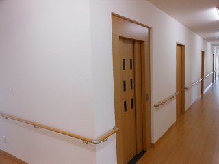 サービス付き高齢者向け住宅コムズハウス佐和