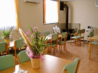 サービス付き高齢者向け住宅ドルフィン