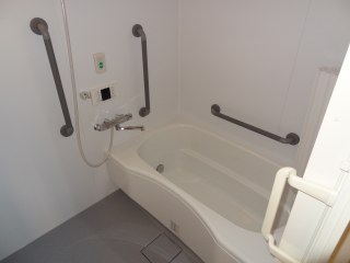 サービス付き高齢者向け住宅「久米」