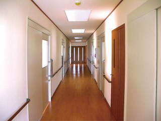 すこやかホームひまわり