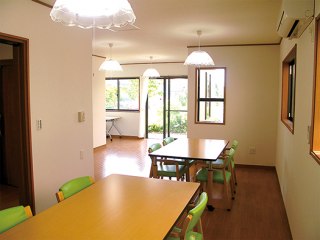 すこやかホームひまわり