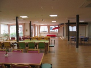 家族の家ひまわり石橋