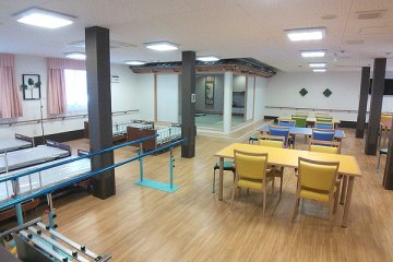 家族の家ひまわり日光