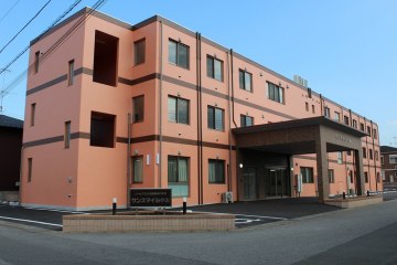 サンスマイル小山