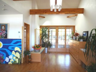 サービス付き高齢者向け住宅花の丘