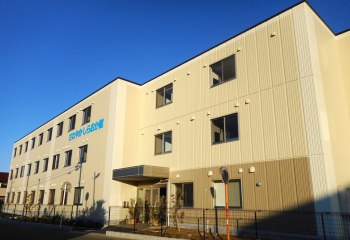 さわやかしらおか館