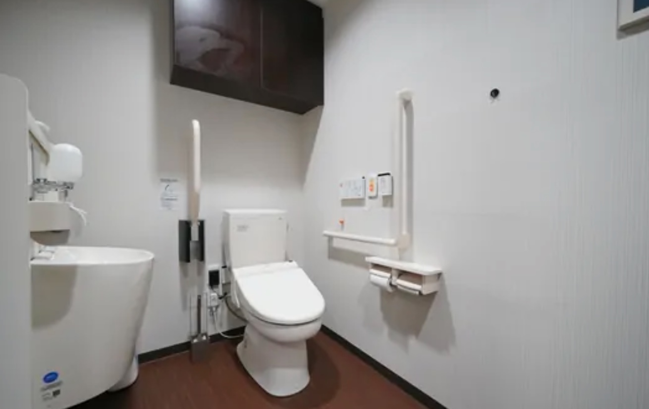 グランドライフ十三