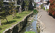 アズハイム横浜東寺尾