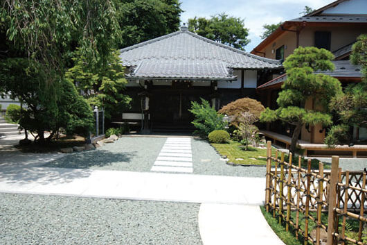 アズハイム横浜上大岡