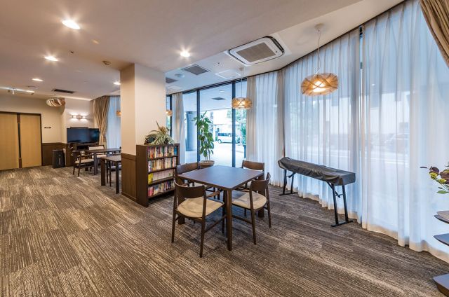 アズハイム市川