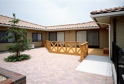 SOMPOケア そんぽの家 津高