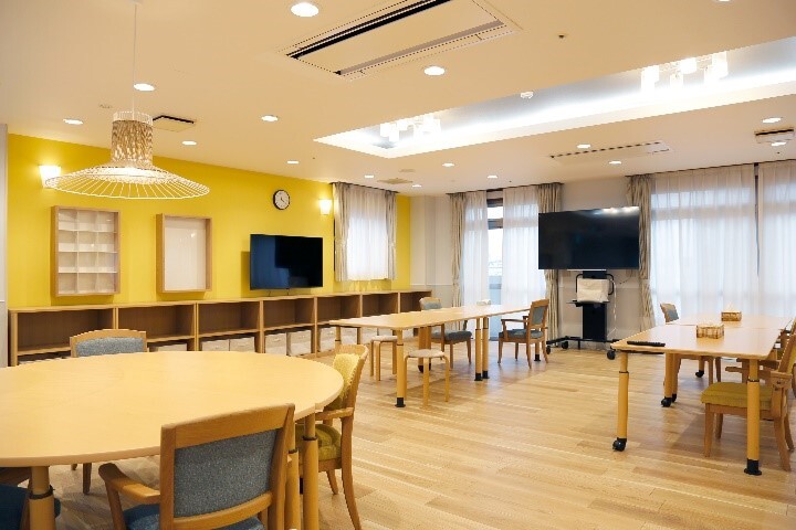 SOMPOケア そんぽの家 なんば