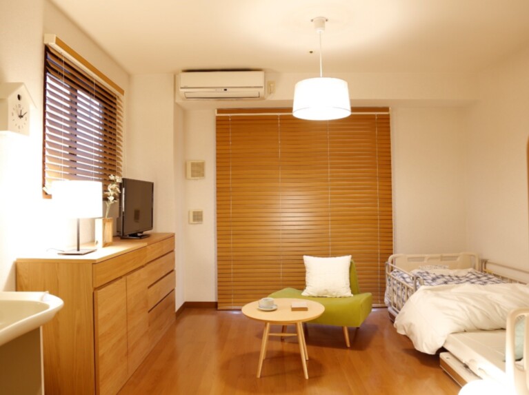 SOMPOケア そんぽの家 なんば