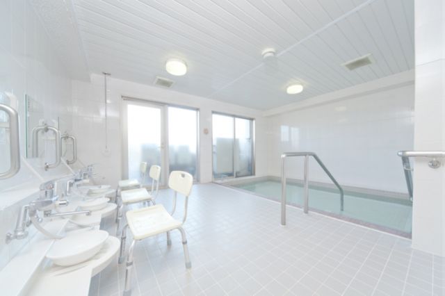 アドニスプラザ大宮