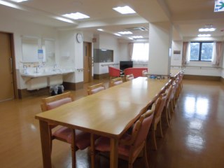 西おおみや翔裕館