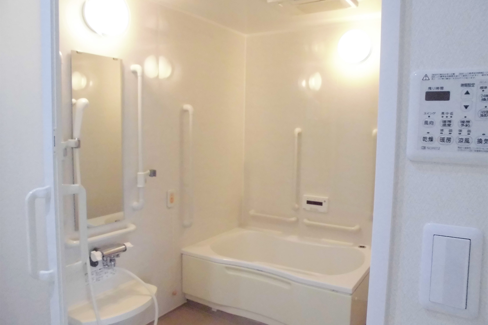 ソラストリハピネス東山