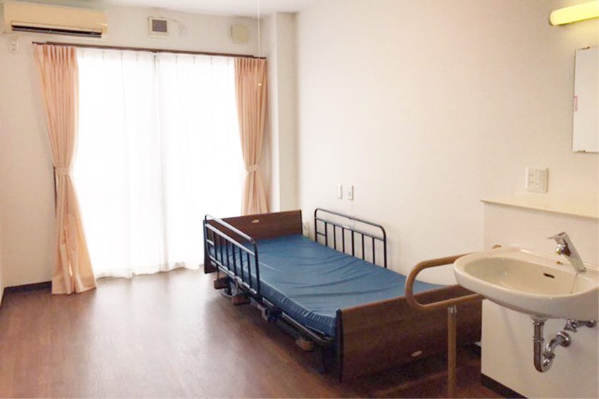 グループホームソラストももか太子