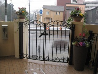 介護サークルかがやき丘の上の小さな家