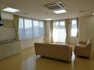 プラチナ・シニアホーム春日部六軒町