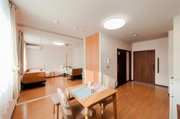 グランドマストやさしえ川口三ツ和