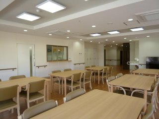 プラチナ・シニアホーム船橋日大前