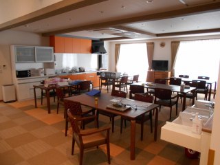 アインストラッセ