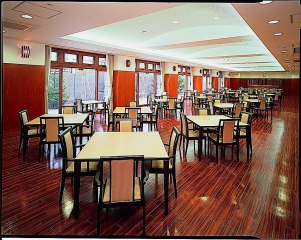 ライフコート西野