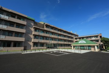 サービス付き高齢者向け住宅EASTビレッジ