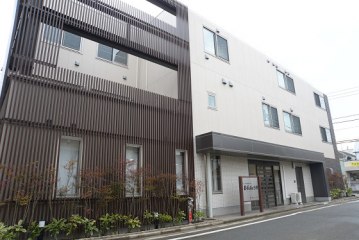 ディーフェスタ日野