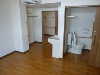 エイジフリーハウス八王子元横山町