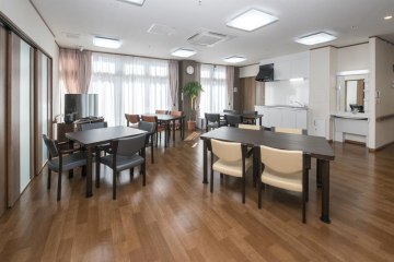 エイジフリーハウス八王子高倉町