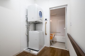 エイジフリーハウス八王子高倉町