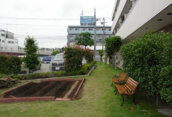 ウィズリビングへいあん亀井野