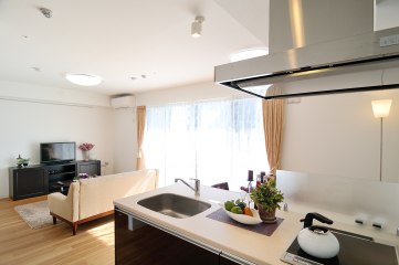 リーフエスコートあざみ野