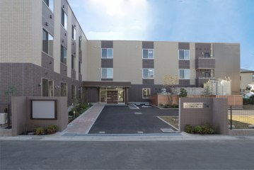 ミモザ湘南平塚ライラック苑