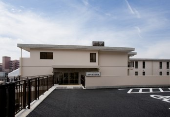 たんぽぽ四季の森