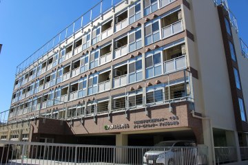 アップルとおかまち