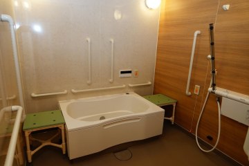 サービス付き高齢者向け住宅笑日和坂井