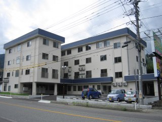 サービス付き高齢者向け住宅悠々の杜石打