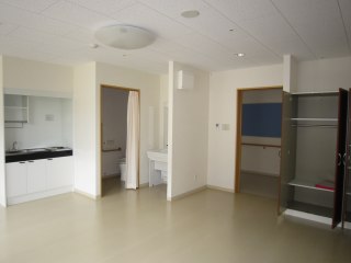 サービス付き高齢者向け住宅悠々の杜石打