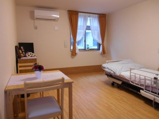 太陽のプリズム西荒屋