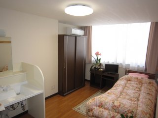 サービス付き高齢者向け住宅「さつき」