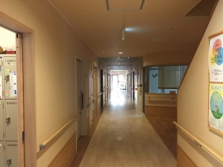 サービス付き高齢者向け住宅こざん庵