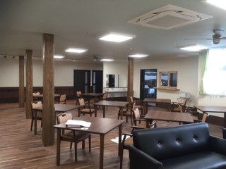 ライフ・ネット古市場